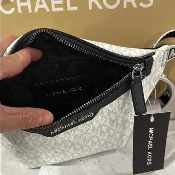 Michael Kors White and Black Fanny Pack Men's Bag